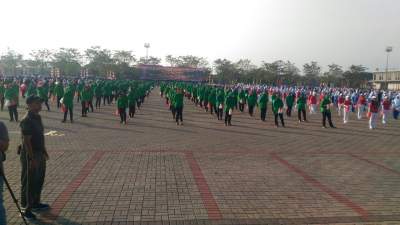 Senam gemu famire di Lapangan Parkir ICE BSD, Pagedangan, Kabupate Tangerang.