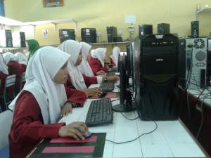 UNBK Hari Pertama di SMKN 4 Kabupaten Tangerang Berjalan Lancar