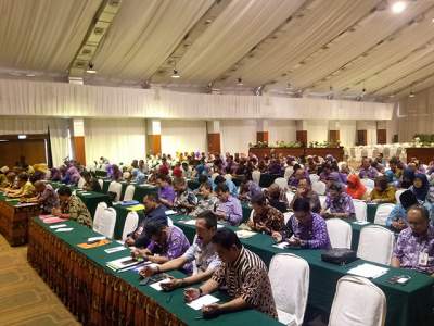 Bupati Zaki Evaluasi Penyelarasan Perencanaan Daerah