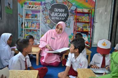 Bhyangkari Kota Tangerang Buka Taman Baca