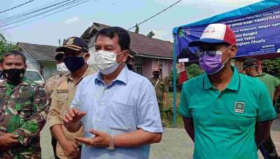 Gebyar Muharram, DPRD Fraksi PKB Gelar Vaksinasi Massal di Solear