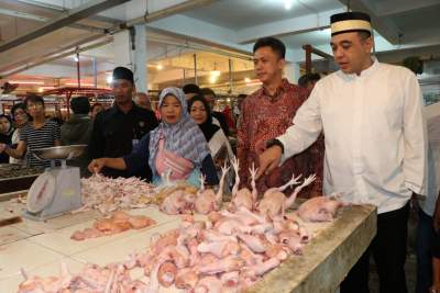 Jelang Lebaran, Bupati Zaki Pantau Kebutuhan Pokok