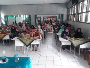 Rapat Orangtua Siswa dengan Komite SMAN 8 Berjalan Lancar