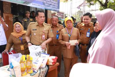 Pemkab Gelar Operasi Pasar Gerakan Pangan Murah