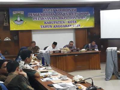 Pemprov Gelar Rapat Pengendalian dan Evaluasi RKPD Pelaksanaan APBD dan APBN 2020