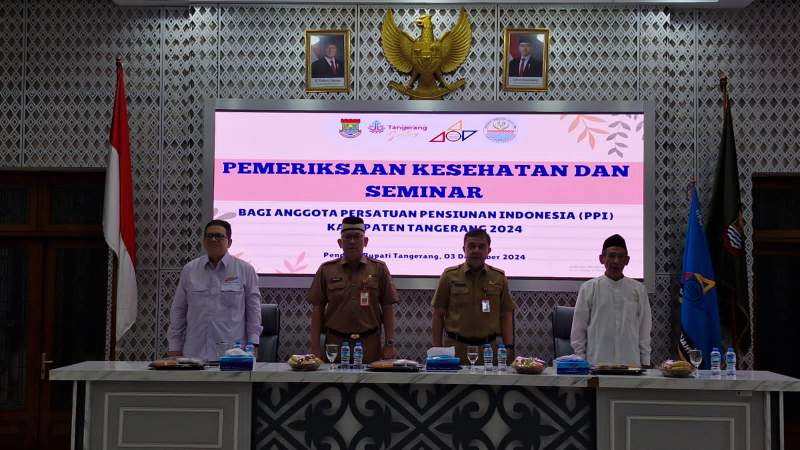 150 Anggota Persatuan Pensiunan Indonesia Cek Kesehatan dan Ikuti Seminar Kesehatan