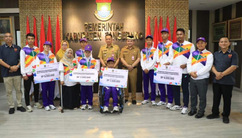 Pemkab Tangerang Apresiasi Atlet Berprestasi di Peparpeda Banten 2024