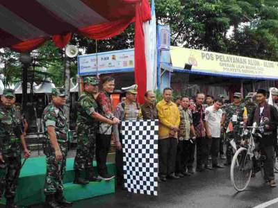 Komunitas Sepeda Klasik Hingga Moge Meriahkan Gebyar Expo UMKM dan Pameran Alutsista