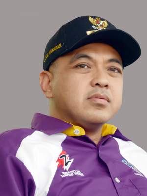 Bupati Tangerang Ahmed Zaki Iskandar