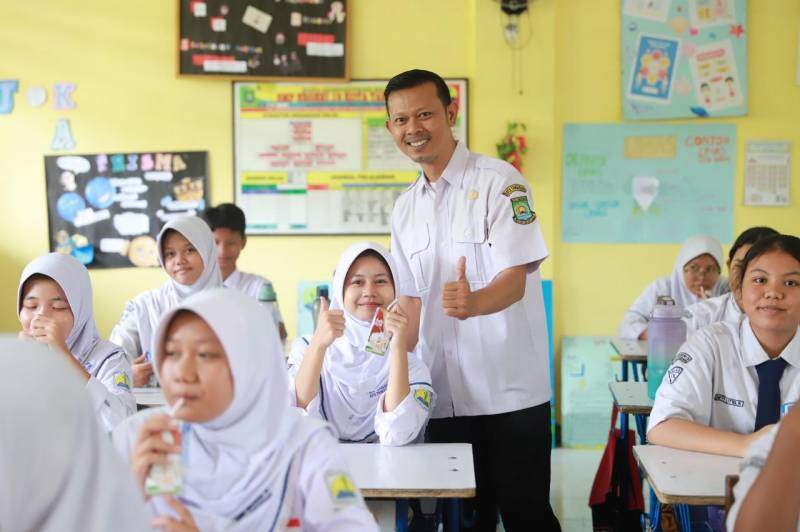 Pembiasaan MBG Tahap ll Berlangsung di SMPN 19 Kota Tangerang