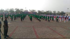 Senam gemu famire di Lapangan Parkir ICE BSD, Pagedangan, Kabupate Tangerang.