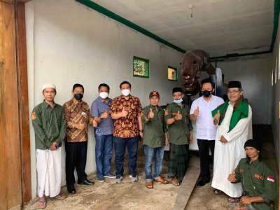 Foto : Jalin Silaturahmi, Direskrimsus Polda Banten Sowan Sesepuh ke Para Ulama