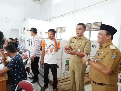 Wabup Tangerang Pantau Penghitungan Suara