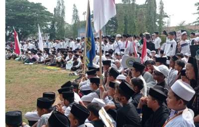 Peringati HSN 2023, Bupati Iti: Perjuangan Santri Untuk Mempertahankan NKRI