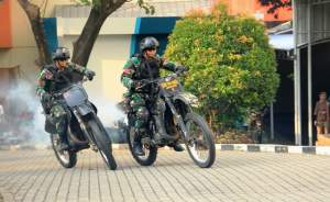 Simulasi penyanderaan teroris di Kampus UMB, Jakarta.