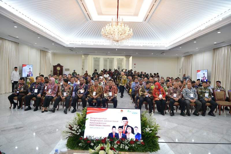 Terima Penghargaan Paritrana Award, Pj Andi: Bentuk Apresiasi Atas Capaian Perlindungan Pekerja Rentan