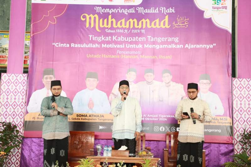 Pj Bupati Tangerang Hadiri Peringatan Maulid Nabi Muhammad SAW