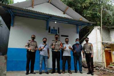 Foto : Penyerahan Kunci Rumah Hasil Bedah, Satlantas Polresta Tangerang