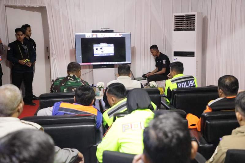 Pj Bupati Tangerang Bersama Jajaran Forkopimda Keliling Pantau Malam Pergantian Tahun