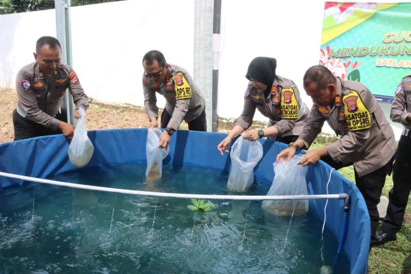 Semarakkan Ketahanan Pangan Polresta Tangerang Berbudi Daya