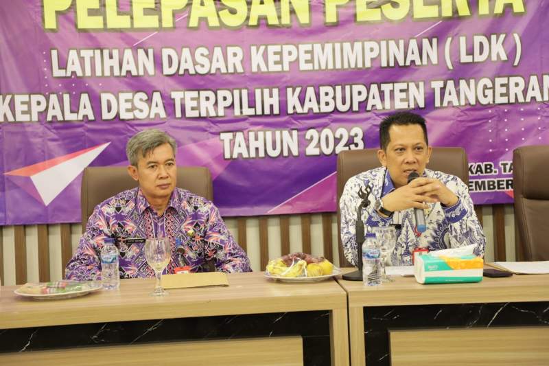 PJ. Bupati Lepas 20 Kades Mengikuti LDK