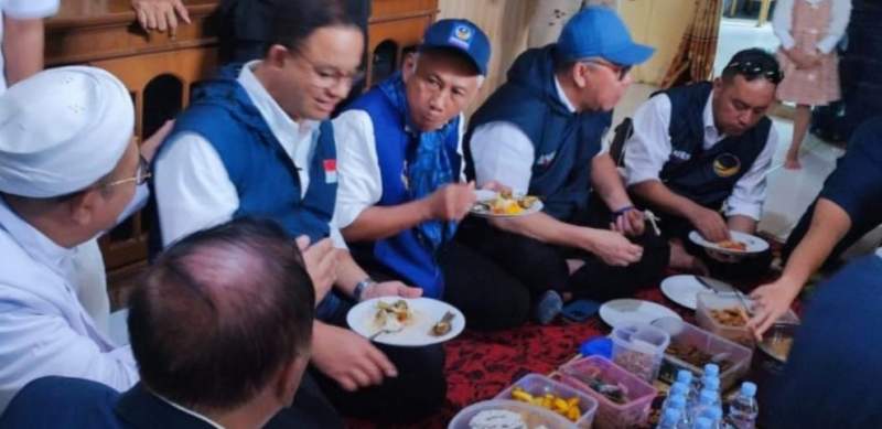 Anies Sambangi Lebak, Berikan Buku Hingga Edukasi Giat Membaca Kepada Anak-anak Baduy