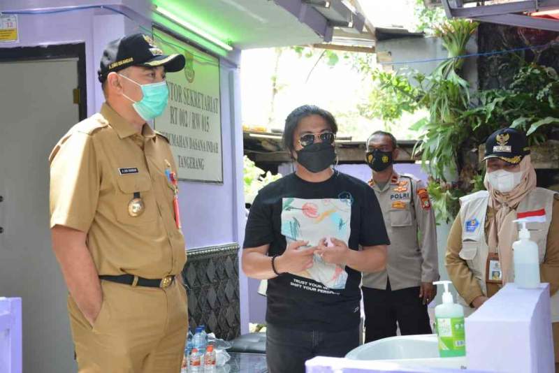 Tinjau Kampung Tangguh Jaya Di Bojong Nangka, Bupati Berharap Kelurahan Lain Bisa Mencontoh