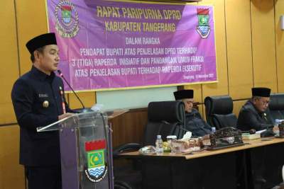 Wabup H. Mad Romli Sampaikan Pendapat Bupati Tangerang Terhadap 3 Raperda Inisiatif DPRD