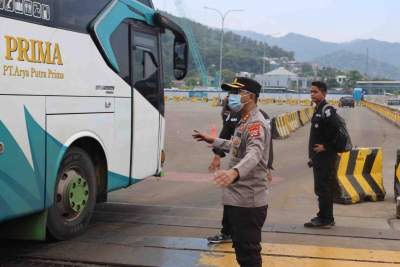 Dari Hasil Peninjauan Langsung, Kabid Humas Polda Banten Jelaskan Situasi Pelabuhan Merak Dermaga VII