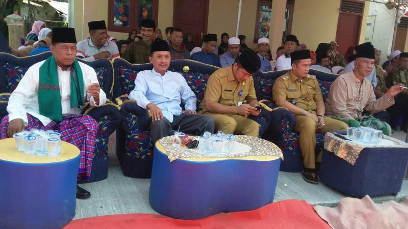 Desa Tapos Gelar Lomba Menghias Tumpeng dan Santunan Anak Yatim