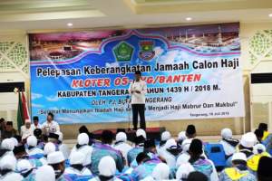 Berangkatkan Jamaah Haji, Pj Bupati Doakan Jadi Haji yang Mabrur