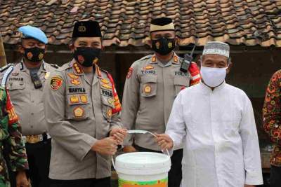 Saba Pesantren, Kapolresta Tangerang Dorong Ulama dan Santri Jadi Pionir Tertib Protokol Kesehatan