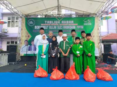 Sekda Berikan Santunan Kepada 300 orang Anak Yatim dan Dhuafa