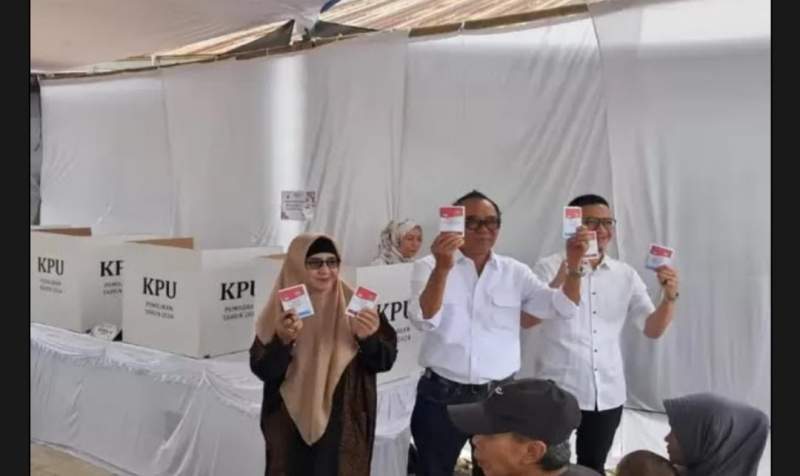 Quick Count Sementara, Paslon Bupati Hasbi - Amir Unggul