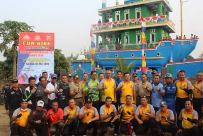 Polda Banten Bersama Korem 064/MY Bersepeda Santai Menuju Objek Wisata Kapal Bosok