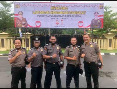 Upacara Kenaikan Pangkat Reguler dan Pengabdian Personil Polres Oku